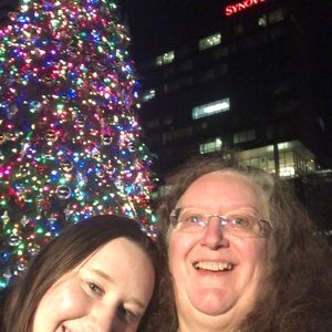 Meet your Posher, Cynthia